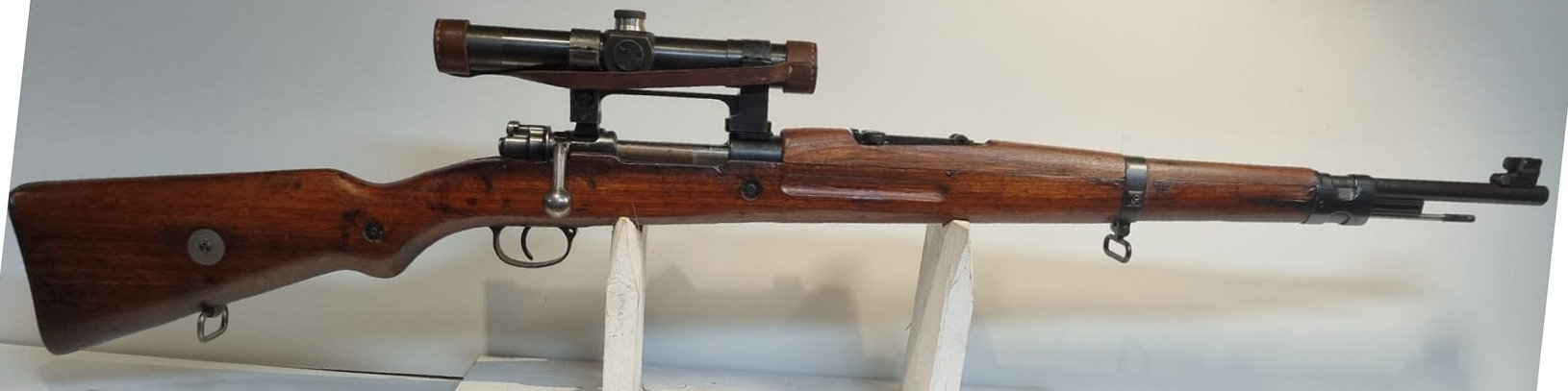 CARABINA AD OTTURATORE - MARCA ZBROJOVKA BRNO - MODELLO VZ 24 - CALIBRO 8x57 JS 1055