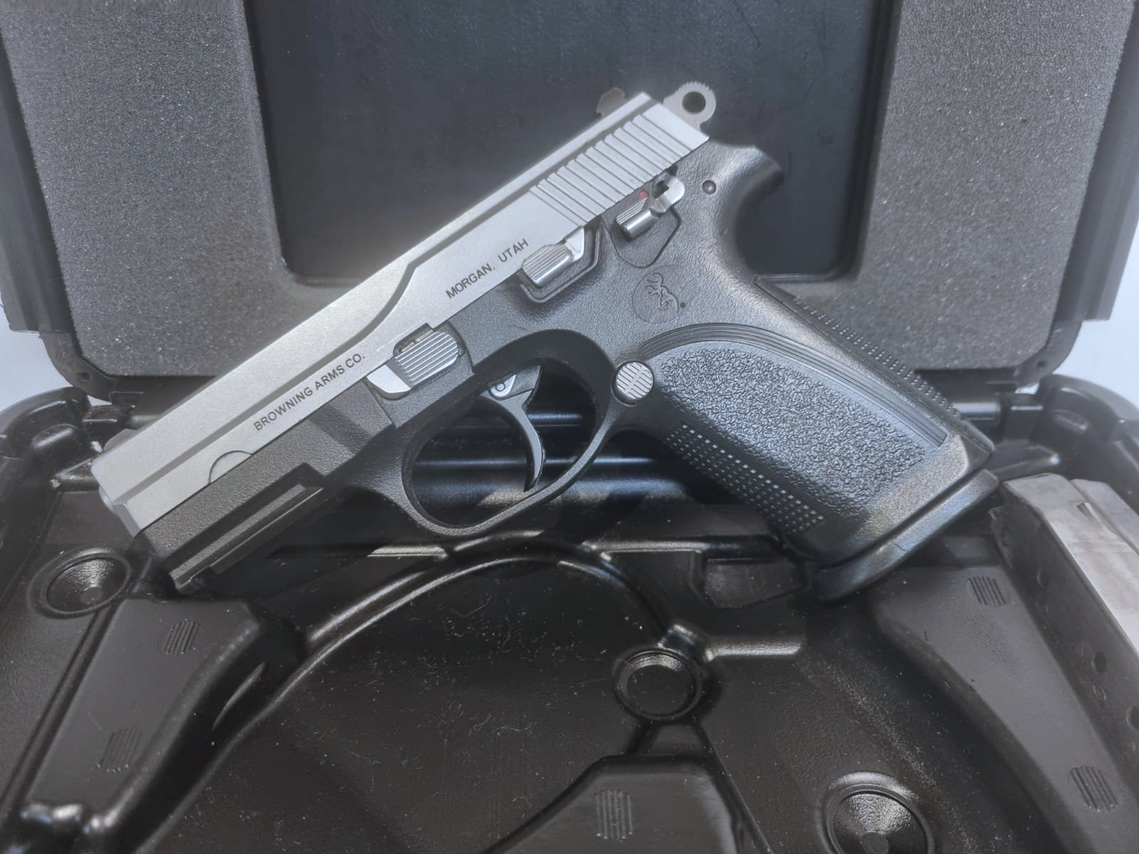 PISTOLA SEMIAUTOMATICA - MARCA BROWNING - MODELLO PRO-9 - CALIBRO 9X21 1108