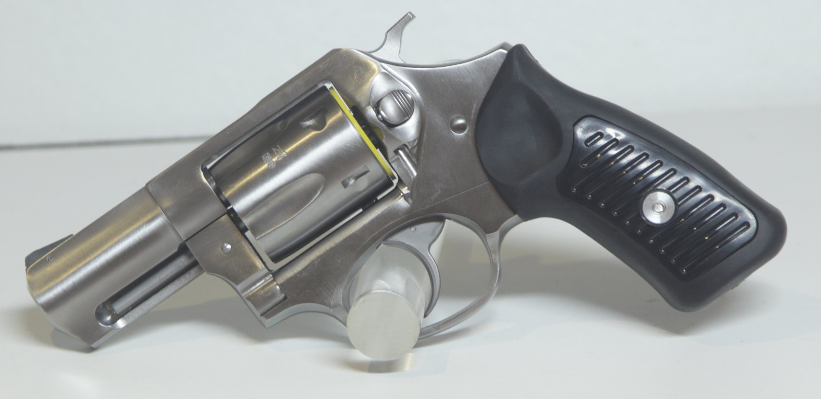 REVOLVER - MARCA RUGER - MODELLO SP101 - CALIBRO 357 Magnum 1257