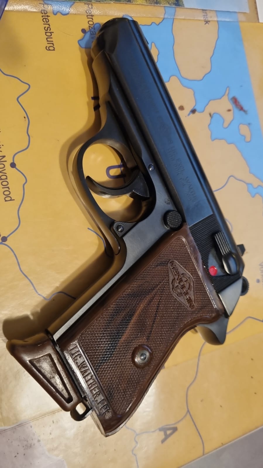 PISTOLA SEMIAUTOMATICA - MARCA MANURHIN - MODELLO PPK - CALIBRO 7,65 Browning / 32 ACP 1452