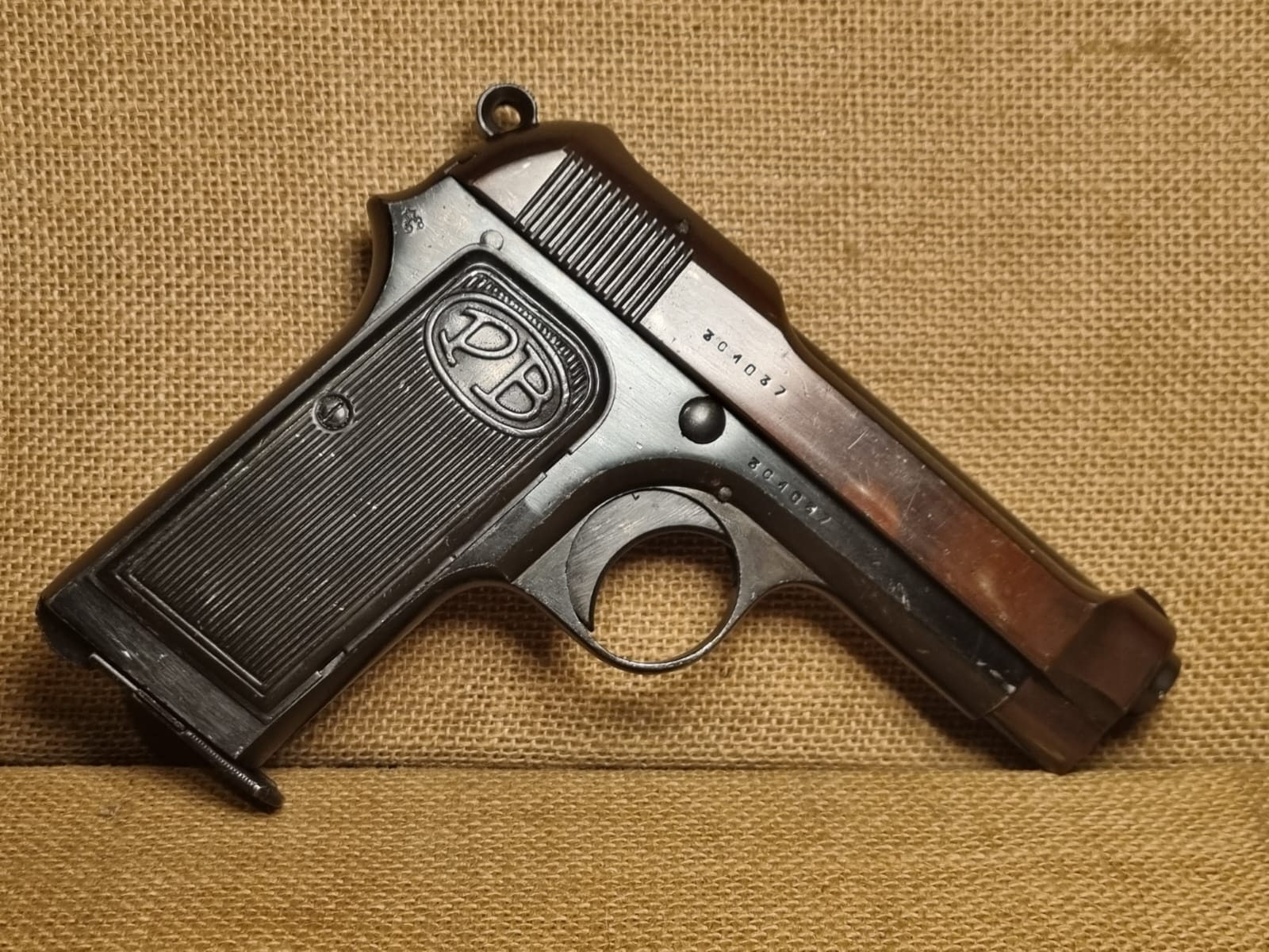 PISTOLA SEMIAUTOMATICA - MARCA BERETTA - MODELLO 1923 - CALIBRO 9 GLISENTI 1459