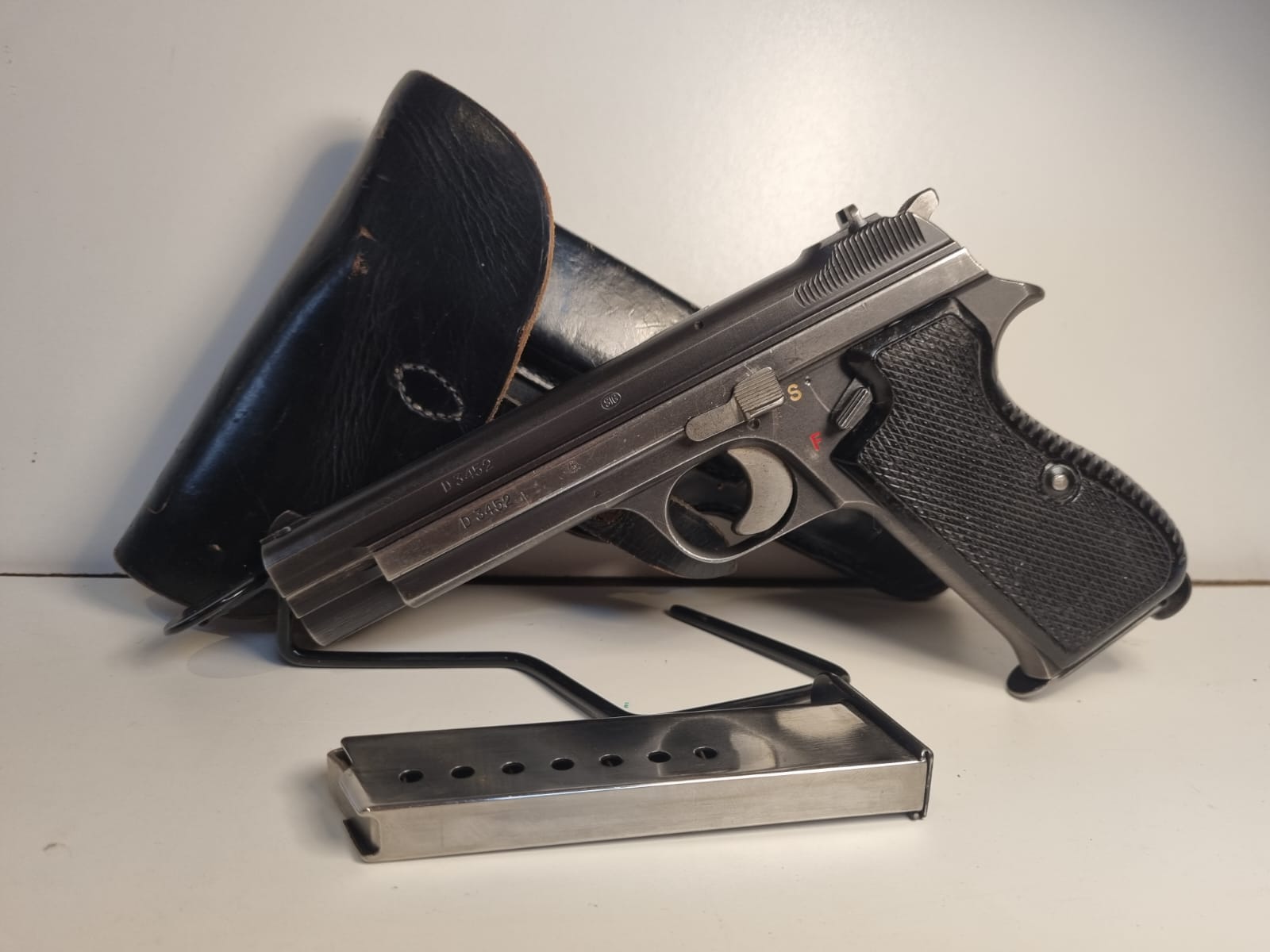 PISTOLA SPORTIVA - MARCA SIG - MODELLO P210-4 - CALIBRO 9X19 1829