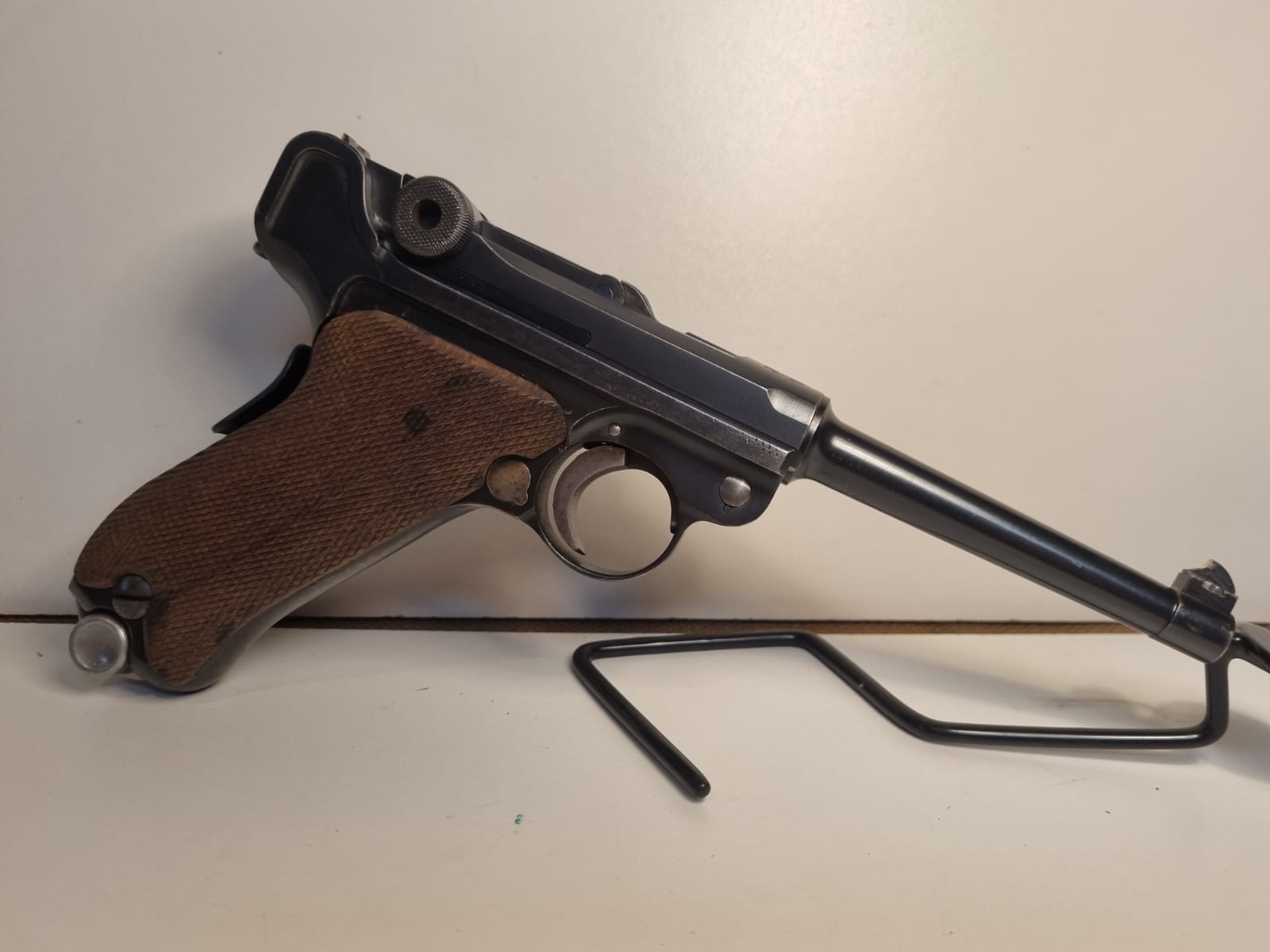 PISTOLA SEMIAUTOMATICA - MARCA MAUSER - MODELLO 1934/06 SWISS COMMERCIAL - CALIBRO 7,65 Para / 30 Luger 1840