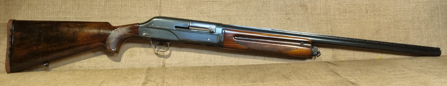 FUCILE RETROCARICA - MARCA BREDA - MODELLO ANTARES - CALIBRO 12/70 2448