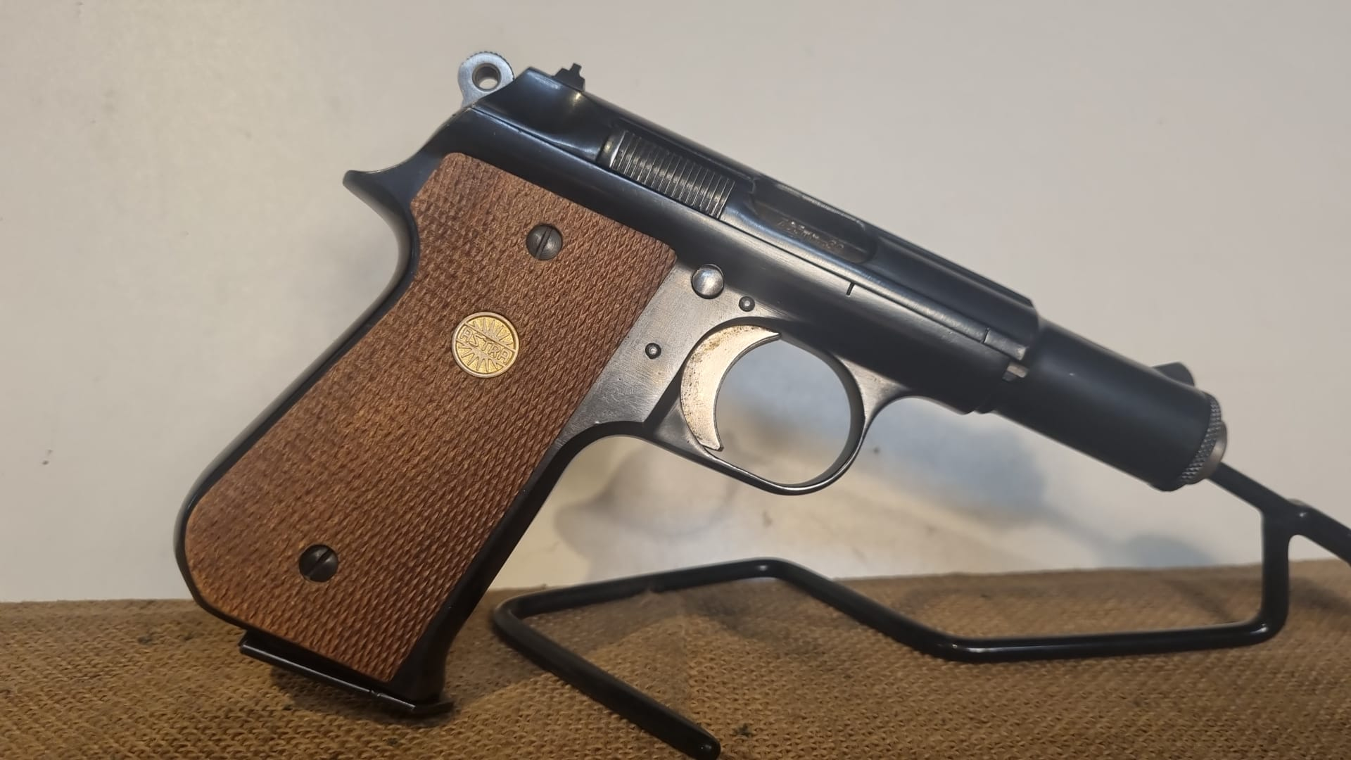 PISTOLA SEMIAUTOMATICA - MARCA ASTRA - MODELLO 4000 - CALIBRO 7,65 Browning / 32 ACP 3123