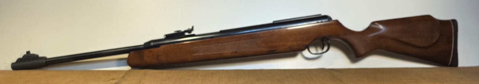 CARABINA SPORTIVA - MARCA DIANA - MODELLO 54 - CALIBRO 4,5 3602