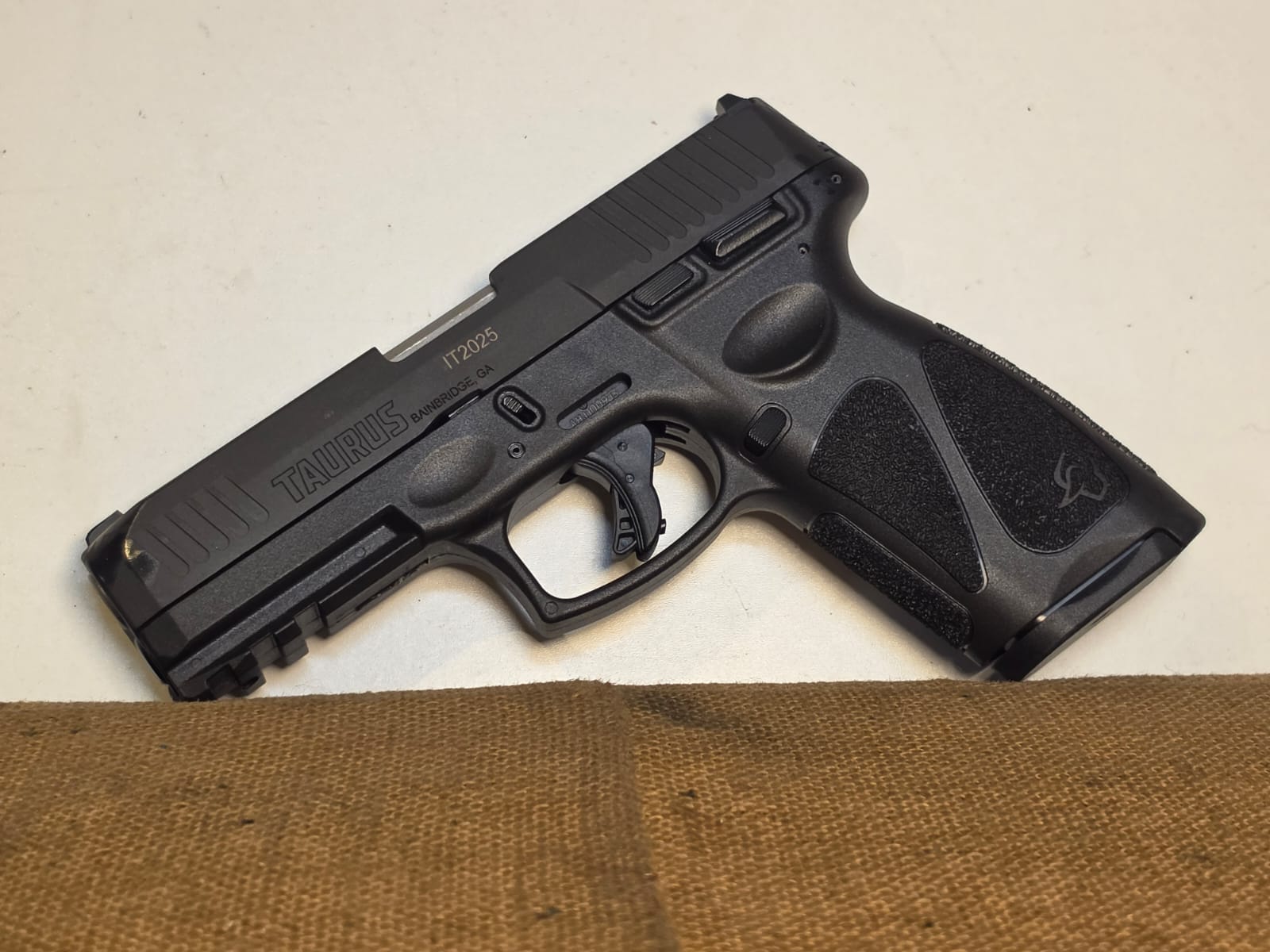 PISTOLA SEMIAUTOMATICA - MARCA TAURUS - MODELLO G3 - CALIBRO 9X19 3792