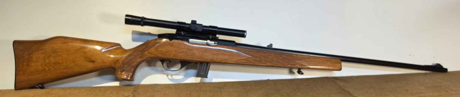 CARABINA SEMIAUTO SPORT - MARCA BERETTA - MODELLO WXXII - CALIBRO 22LR 3872