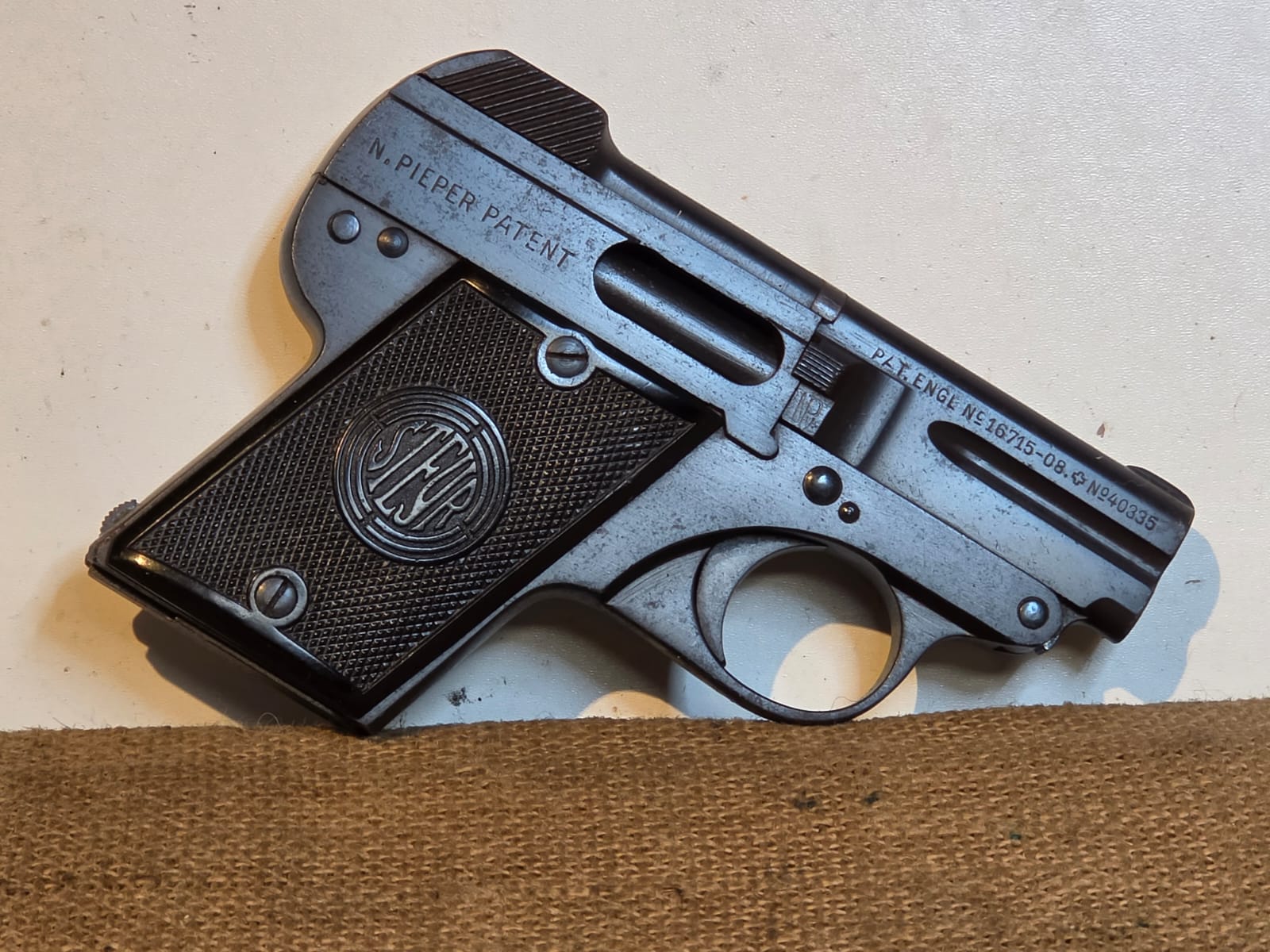 PISTOLA SEMIAUTOMATICA - MARCA STEYR - MODELLO 1909 - CALIBRO 6,35 BROWNING / 25 ACP 3925