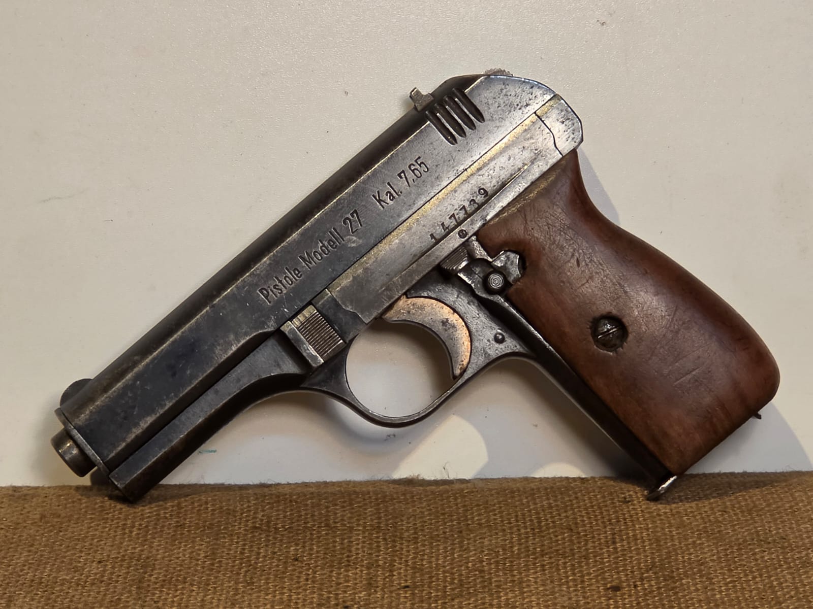 PISTOLA SEMIAUTOMATICA - MARCA BOEMISCHE WAFFENFABRIK - MODELLO M27 - CALIBRO 7,65 BROWNING 4043