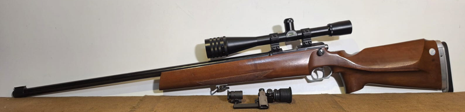 CARABINA AD OTTURATORE SPORTIVA - MARCA VALMET - MODELLO STANDARD - CALIBRO 22LR 4133