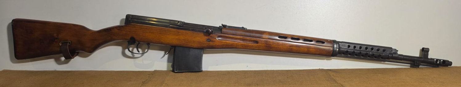 CARABINA SEMIAUTOMATICA - MARCA TOKAREV ARS. MIL. TULA - MODELLO SVT 40 - CALIBRO 7,62X54R 4208