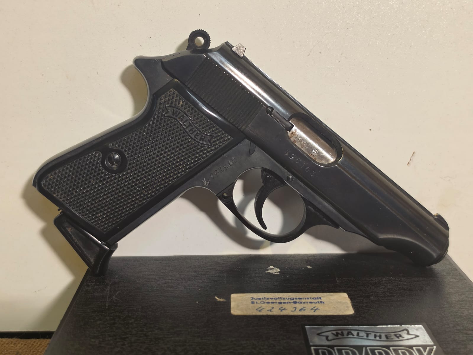 PISTOLA SEMIAUTOMATICA - MARCA WALTHER - MODELLO PP ULM - CALIBRO 7,65 BROWNING 4397