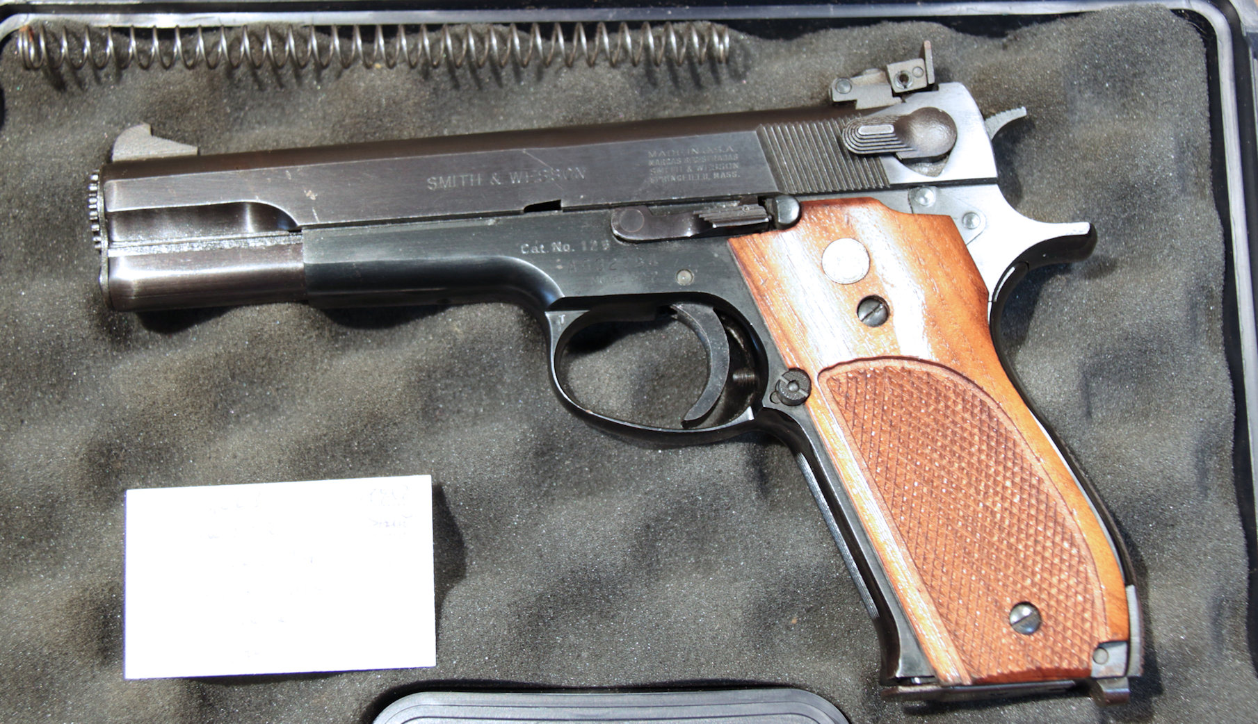 PISTOLA SPORTIVA - MARCA SMITH & WESSON - MODELLO 52-2 - CALIBRO 38 WAD CUTTER 773