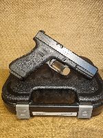PISTOLA SEMIAUTOMATICA - MARCA GLOCK - MODELLO 22 - CALIBRO 40 S&W 2204